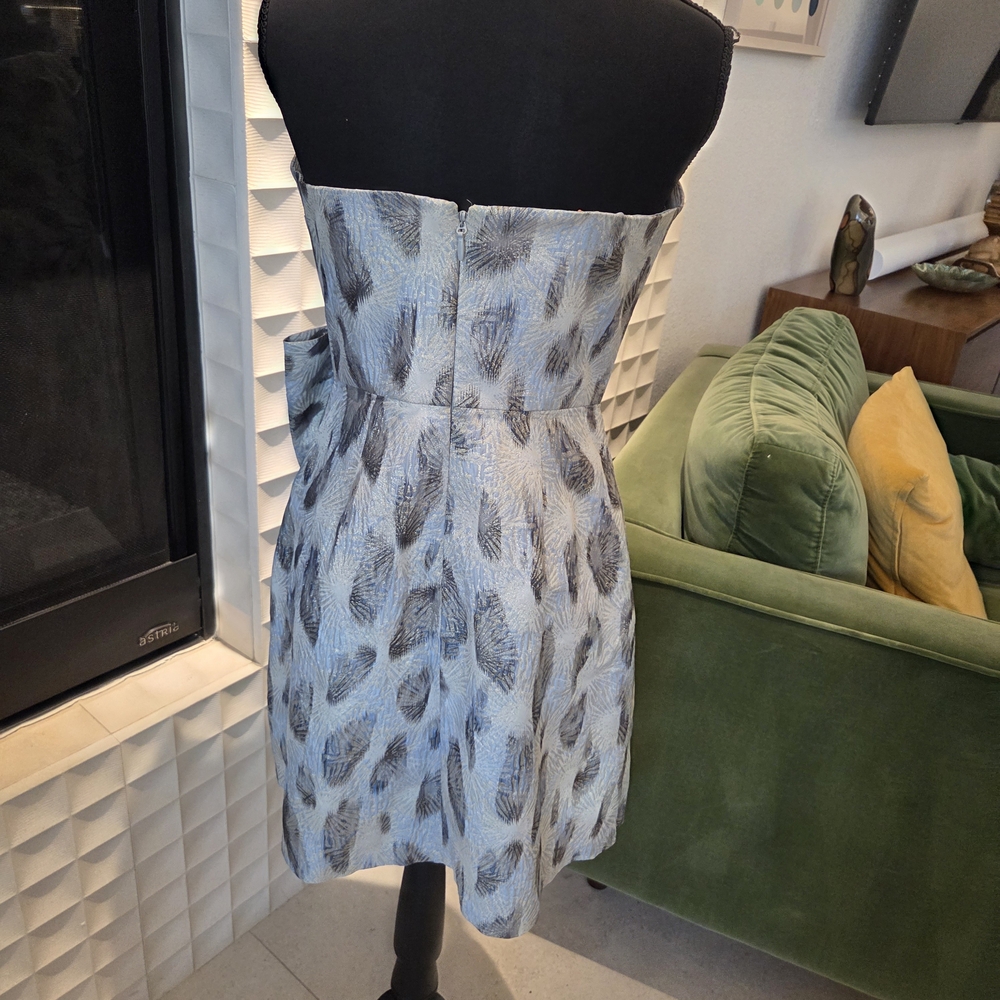 BCBGMAXAZRIA Metallic Jacquard Strapless Mini Dress, Haze Combo Print, Size 8 - Picture 5 of 12